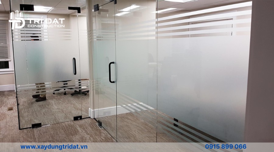 Dịch vụ thiết kế thi công cửa kính cường lực trọn gói giá rẻ tại Xây Dựng Trí Đạt