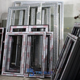 THI CÔNG NHÔM KÍNH