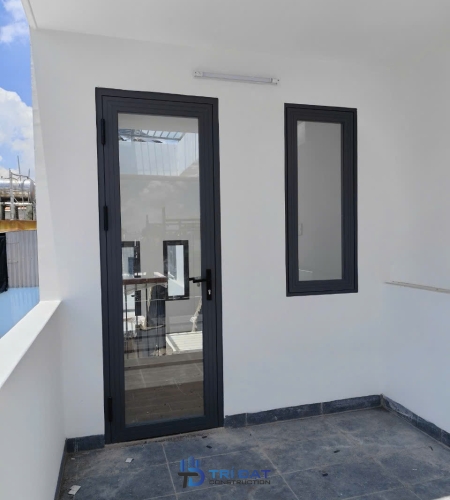 Thi công nhôm kính Rạch Giá