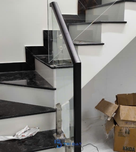 Nhôm kính quận 6